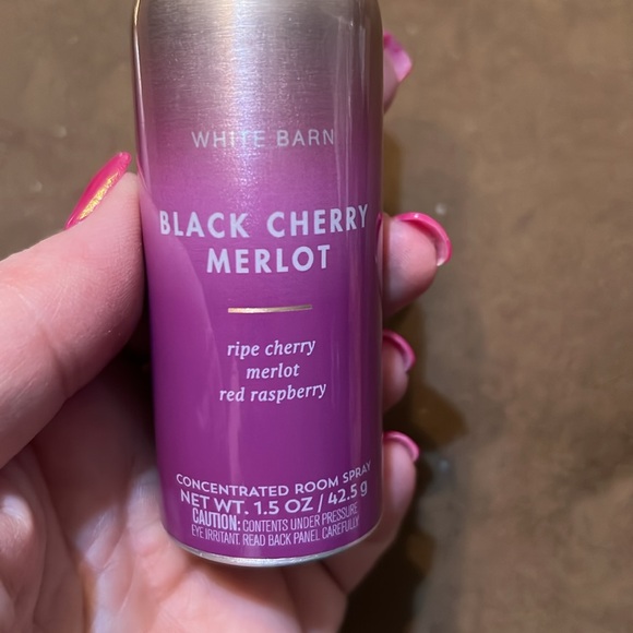 NWT Bath & Body Works Concentrated Room Sprays - Picture 5 of 7